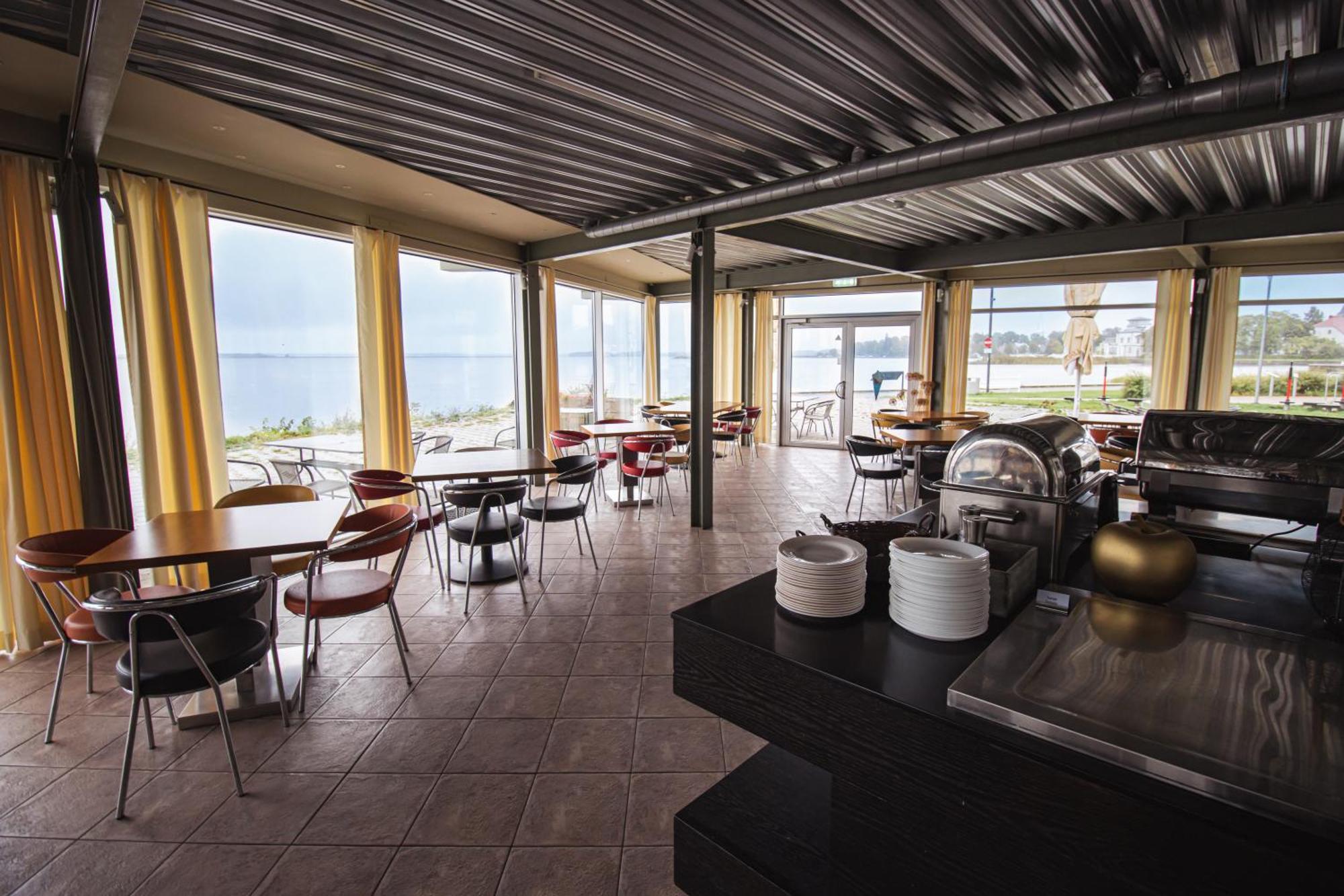 Hotel Promenaadi Haapsalu Exteriér fotografie
